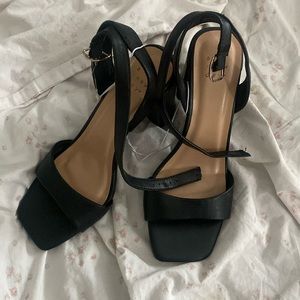 BRAND NEW a new day Black Heels 🖤♠️